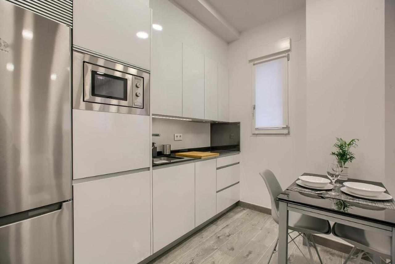 RiNa MADRID apartamento1 Exterior foto